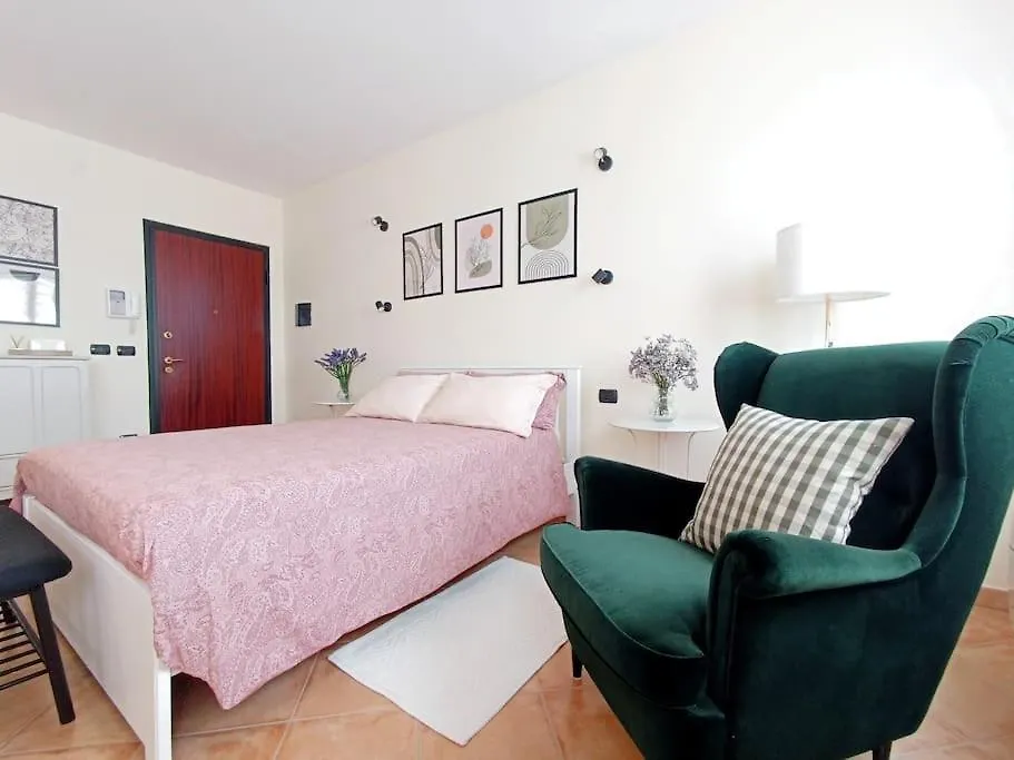 La Casina Apartment Sassari 0*,  Italy